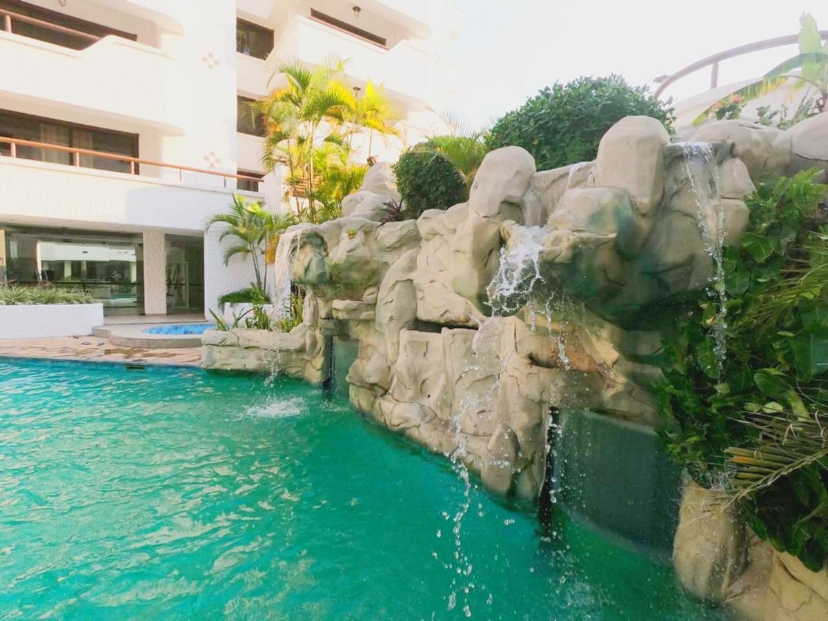 Suites Casa Blanca Santa Cruz de La Sierra Exterior foto